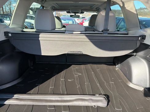 Used 2024 Subaru Forester Premium image 11