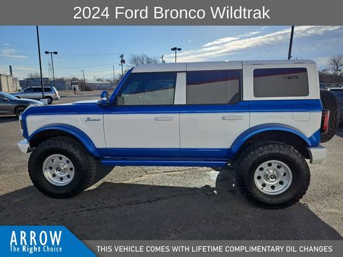Used 2024 Ford Bronco Wildtrak image 7