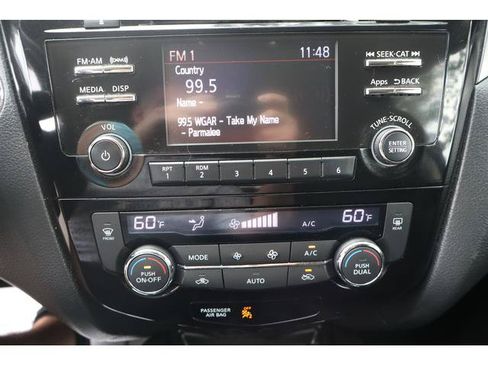 Used 2015 Nissan Rogue SV AWD/4WD image 12