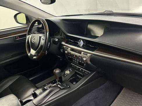 Used 2013 Lexus ES 350 image 39