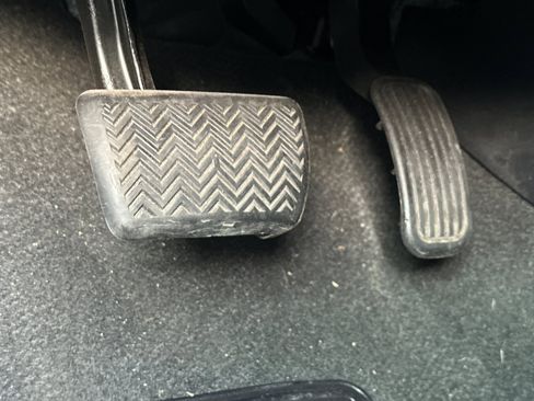 Used 2024 Toyota Corolla LE image 42