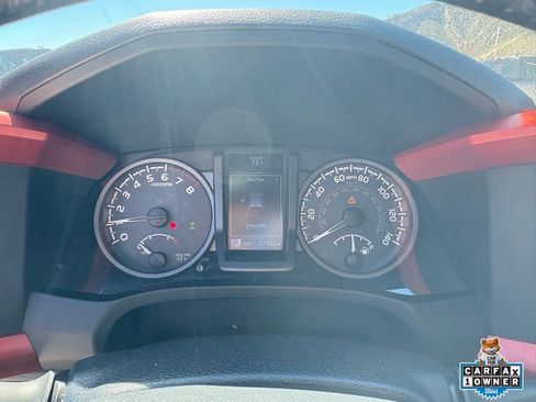 Used 2019 Toyota Tacoma TRD Sport w/ Technology Package image 17