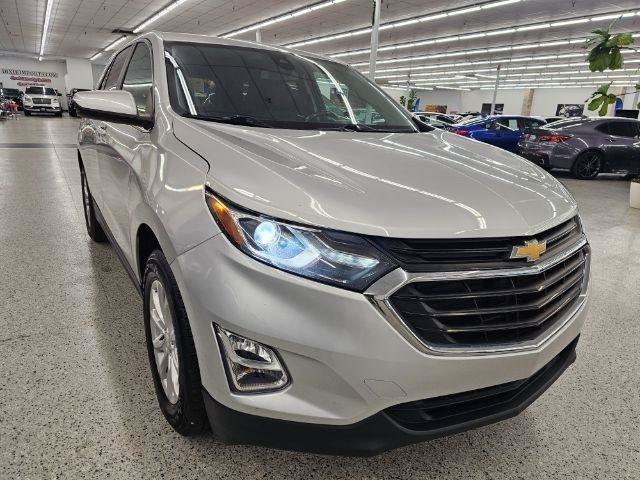 Used 2021 Chevrolet Equinox LT w/ Driver Convenience Package AWD/4WD image 4