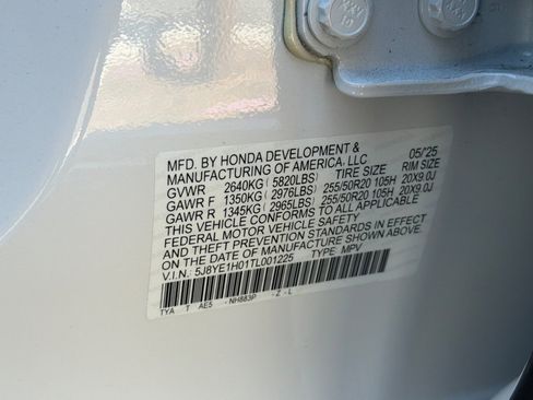 Used 2026 Acura MDX A-Spec image 40