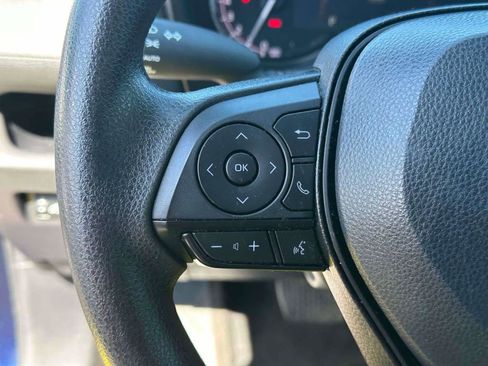 Used 2024 Toyota RAV4 XLE image 20