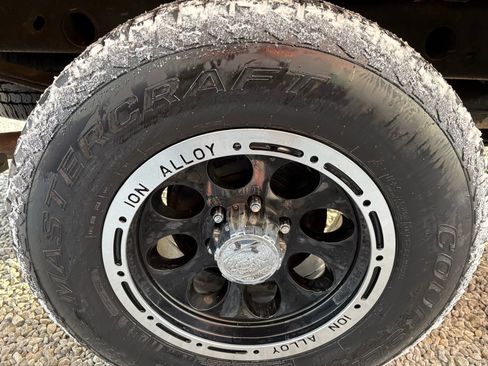 Used 2007 Chevrolet Silverado 1500 W/T w/ Snow Plow Prep Package image 23