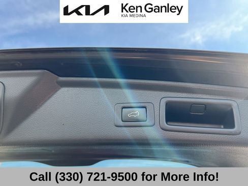 Used 2015 Subaru Forester 2.5i Limited image 49