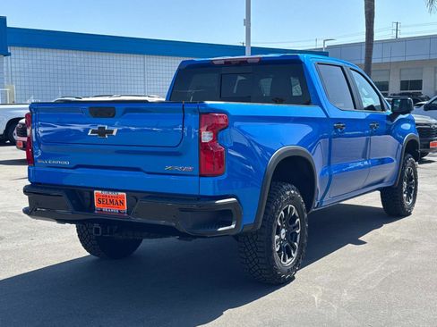 Used 2025 Chevrolet Silverado 1500 ZR2 w/ Technology Package image 5
