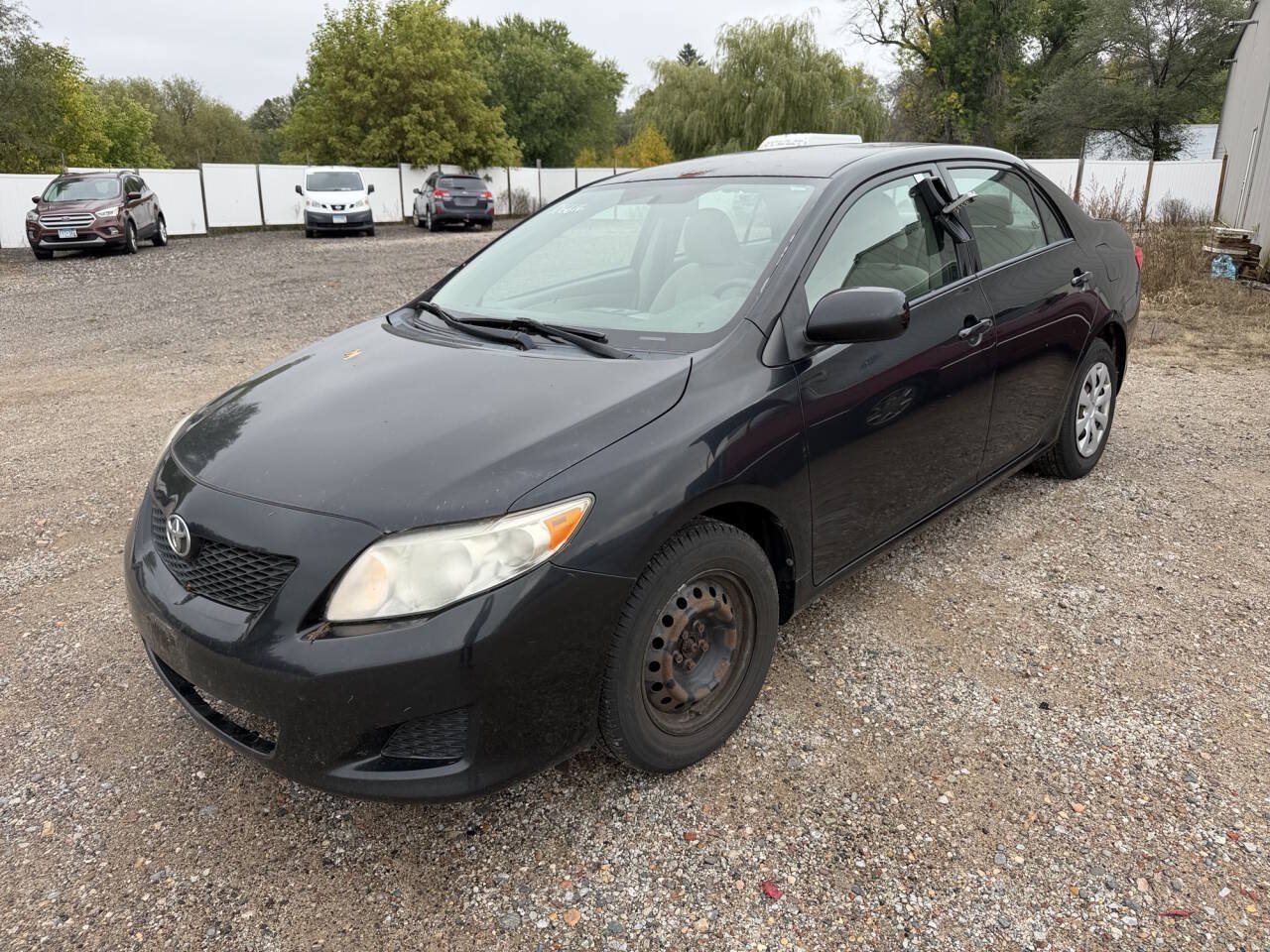Used 2010 Toyota Corolla LE FWD image 1