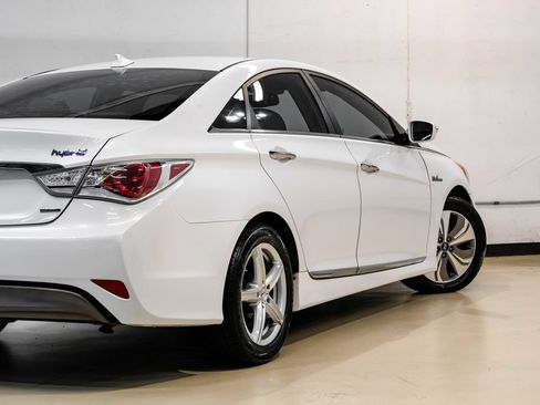 Used 2014 Hyundai Sonata Limited FWD image 12