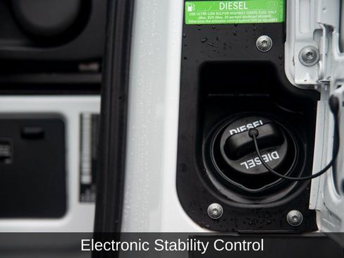 Used 2025 Mercedes-Benz Sprinter 2500 image 31