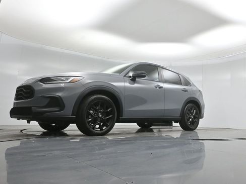 Used 2024 Honda HR-V Sport image 44