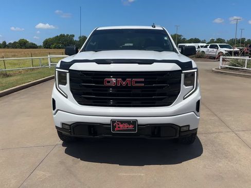 Used 2026 GMC Sierra 1500 Elevation AWD/4WD image 4