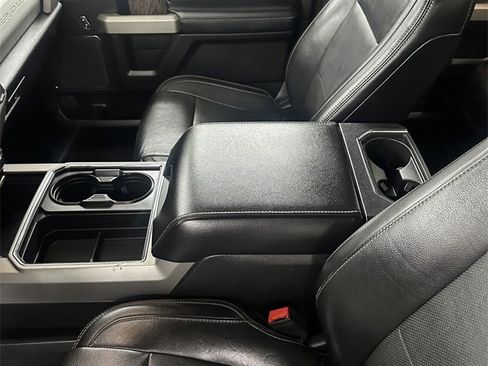 Used 2019 Ford F250 Lariat w/ Chrome Package image 20