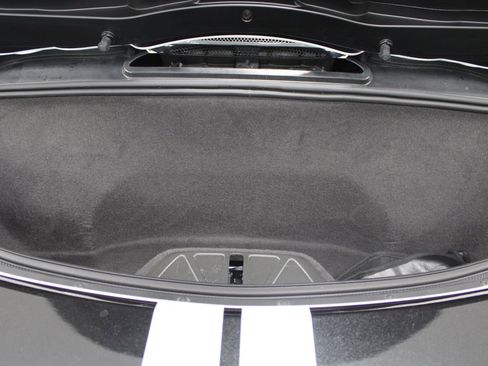 Used 2023 Chevrolet Corvette Stingray Premium Conv image 13