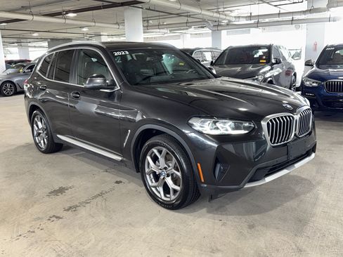 Used 2024 BMW X3 xDrive30i w/ Premium Package AWD/4WD image 2