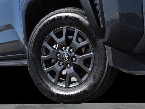 Used 2025 Toyota 4Runner SR5 image 3