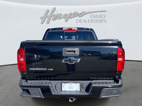 Used 2017 Chevrolet Colorado Z71 image 5