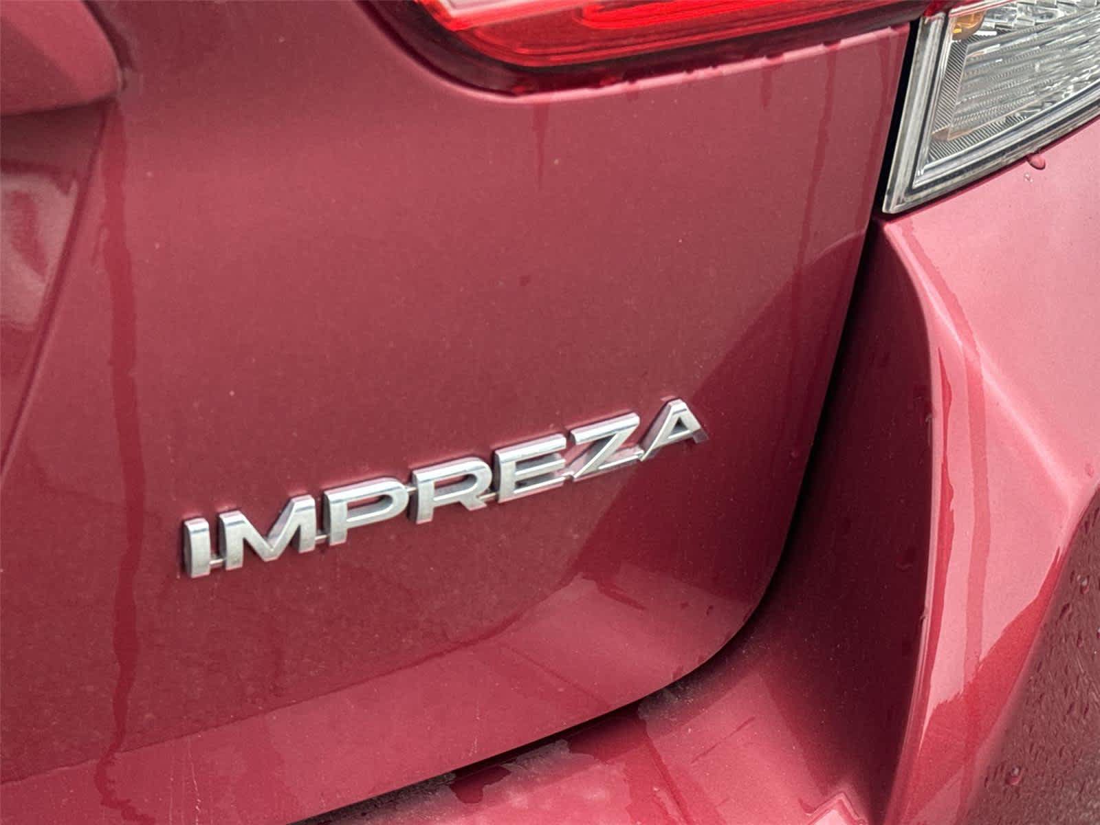 Used 2018 Subaru Impreza 2.0i Premium AWD/4WD image 11