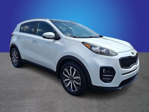 Used 2017 Kia Sportage EX w/ EX Premium Package FWD image 3