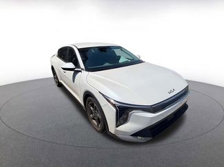 Used 2025 Kia K4 LXS video 2