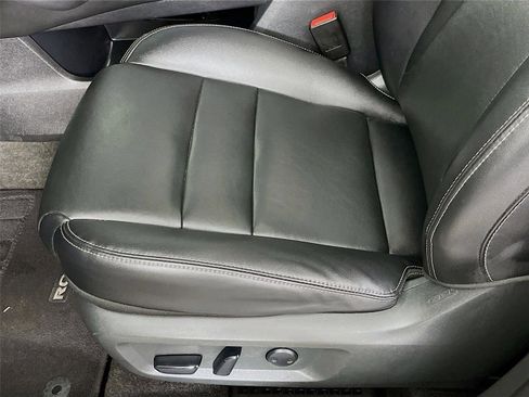 Used 2023 Nissan Rogue SL w/ SL Premium Package AWD/4WD image 23