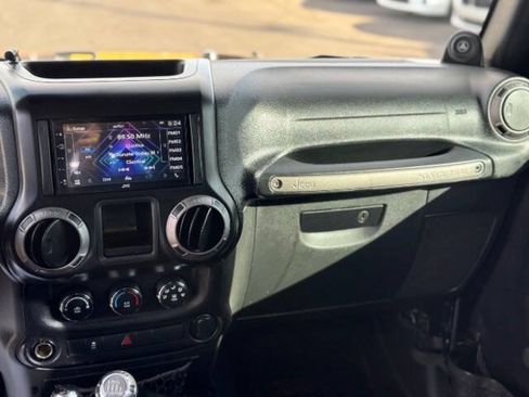 Used 2014 Jeep Wrangler Unlimited Sport w/ Max Tow Package AWD/4WD image 16
