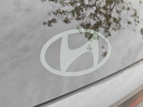 New 2026 Hyundai Tucson SEL image 12