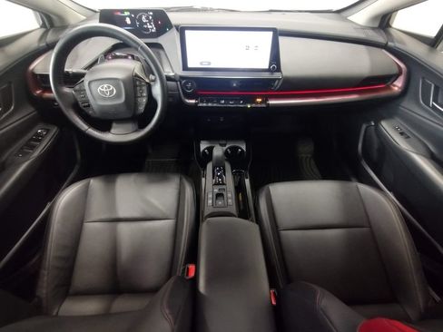 Used 2024 Toyota Prius Prime FWD image 37