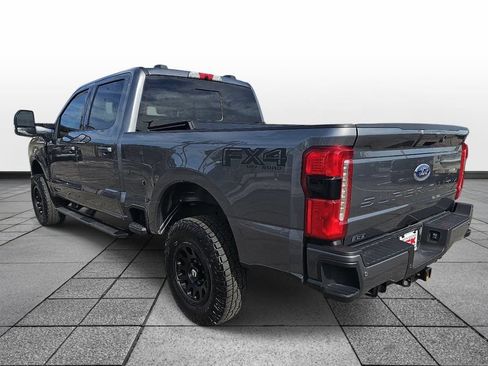 Used 2023 Ford F250 Lariat w/ Sport Appearance Package AWD/4WD image 7