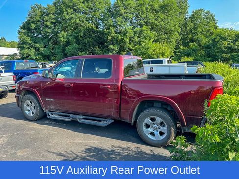 Used 2025 RAM 1500 Big Horn AWD/4WD image 5