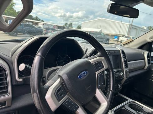 Used 2021 Ford F250 Lariat AWD/4WD image 8