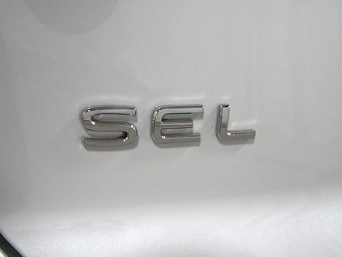 New 2026 Volkswagen Atlas Cross Sport SEL Premium R-Line image 19