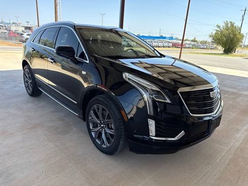 Used 2019 Cadillac XT5 Premium Luxury w/ Sport Package FWD image 1