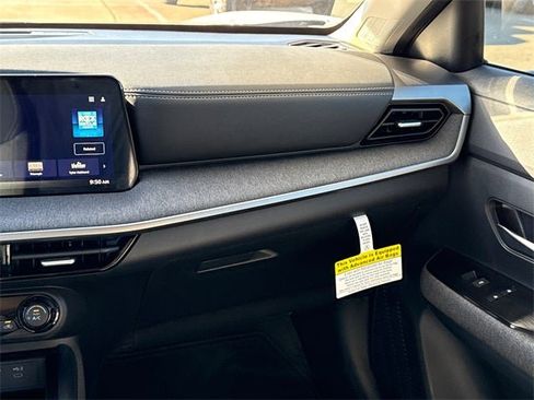 New 2026 Nissan Kicks SV image 15