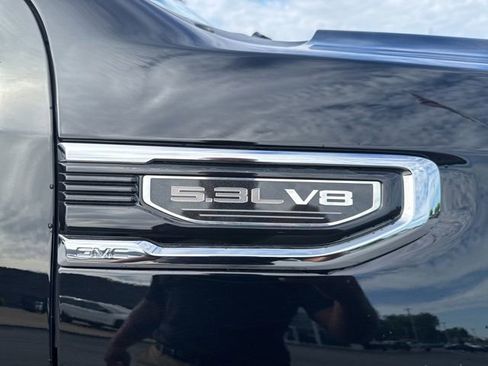 Used 2021 GMC Sierra 1500 SLT w/ SLT Premium Plus Package AWD/4WD image 9