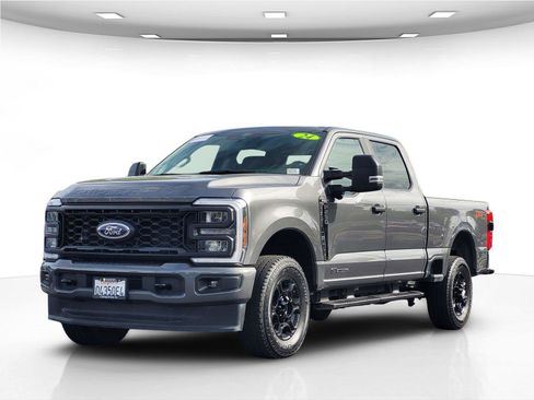 Used 2024 Ford F250 XL w/ STX Appearance Package AWD/4WD image 10