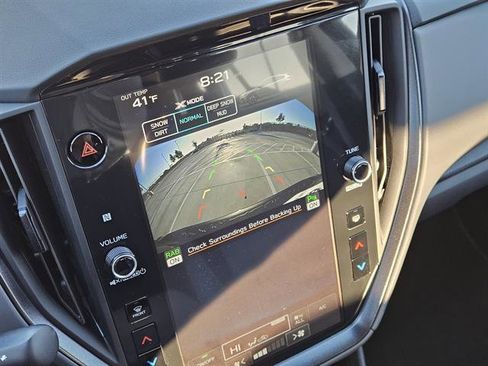 Certified 2025 Subaru Crosstrek 2.5i Limited w/ Crosstrek Mirror Package image 15