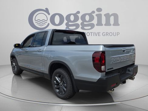 New 2026 Honda Ridgeline Sport image 3