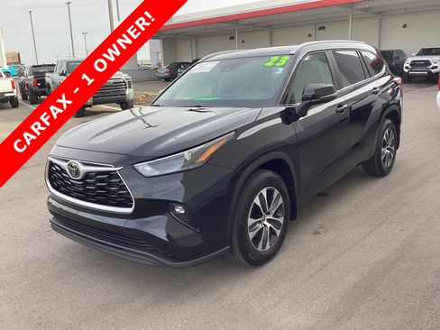 Certified 2023 Toyota Highlander XLE image 3