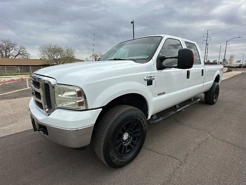 Used 2005 Ford F350 XL image 9