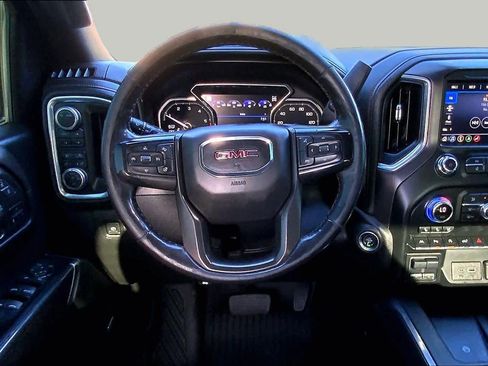 Used 2020 GMC Sierra 1500 AT4 w/ AT4 Premium Package AWD/4WD image 6