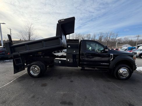 Used 2018 Ford F550 4x4 Regular Cab Super Duty image 5