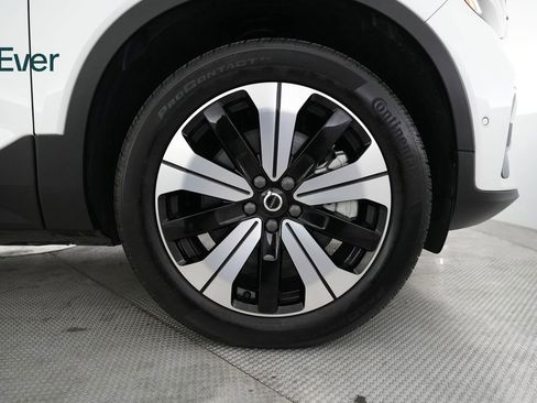 Used 2023 Volvo XC40 Recharge Plus w/ Protection Package Premier image 20