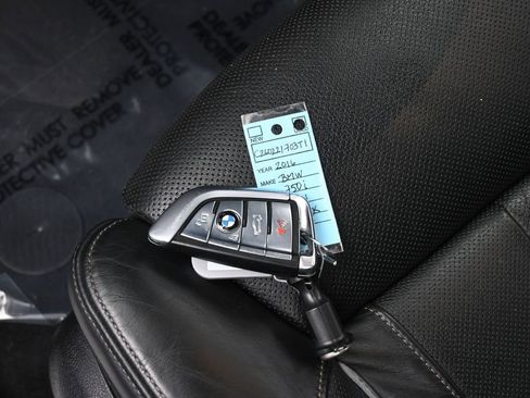 Used 2016 BMW 750i xDrive image 19