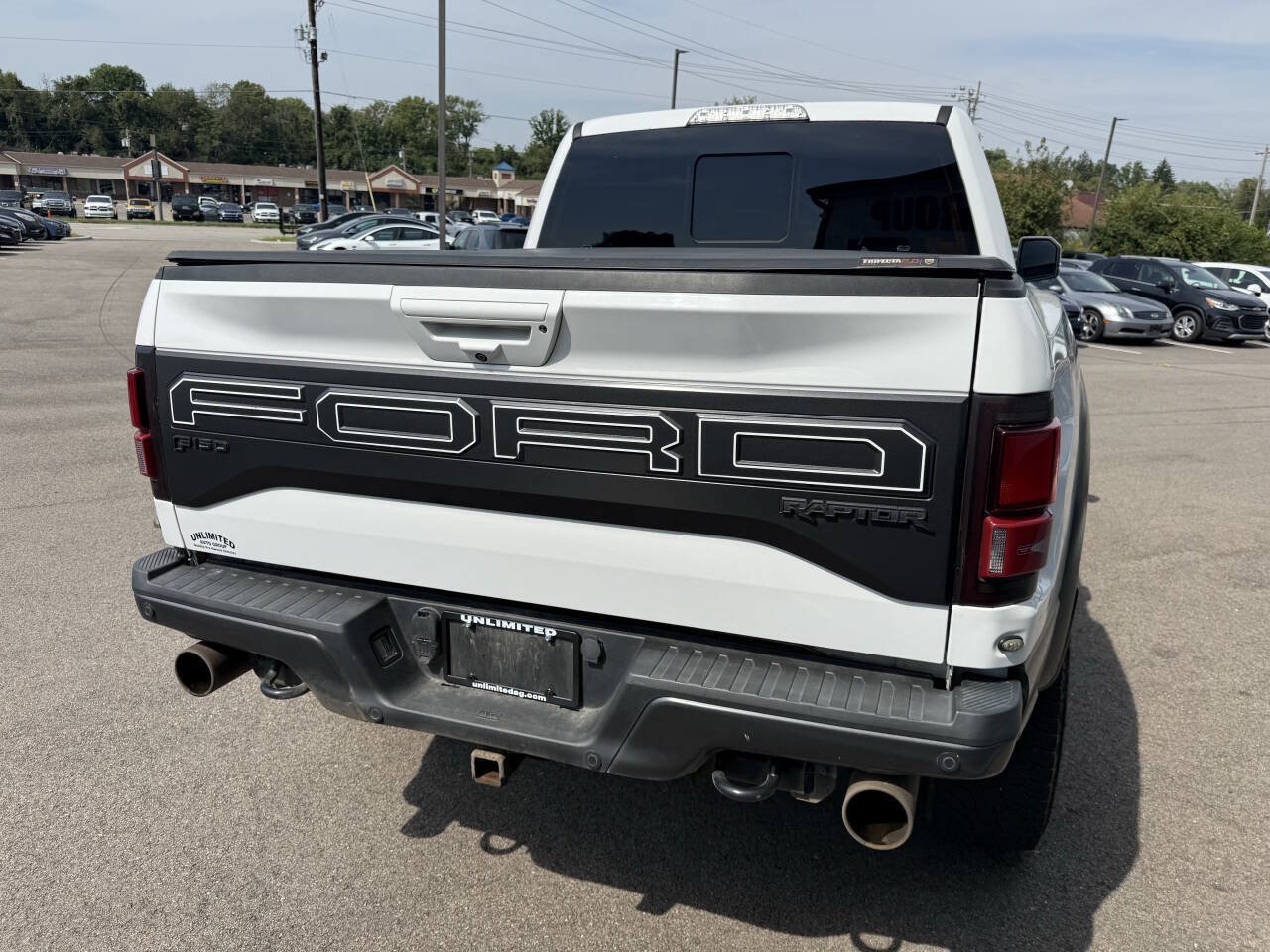 Used 2018 Ford F150 Raptor w/ Equipment Group 802A Luxury AWD/4WD image 8