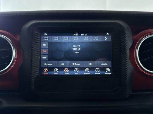 Used 2021 Jeep Wrangler Unlimited Rubicon w/ Xtreme Recon 35" Tire Package image 32