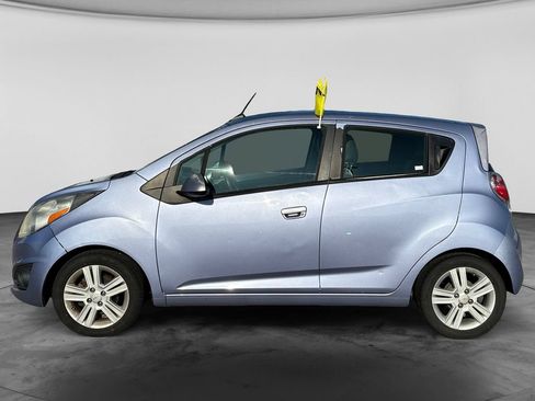 Used 2014 Chevrolet Spark LT FWD image 5