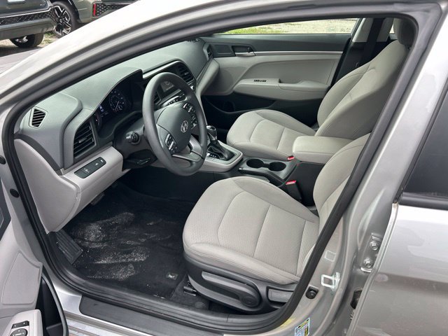 Used 2020 Hyundai Elantra SE FWD image 5