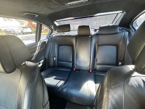 Used 2015 BMW 750i 750i 4dr Sedan image 25